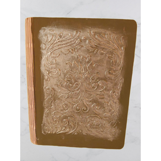 Кутия книга голяма